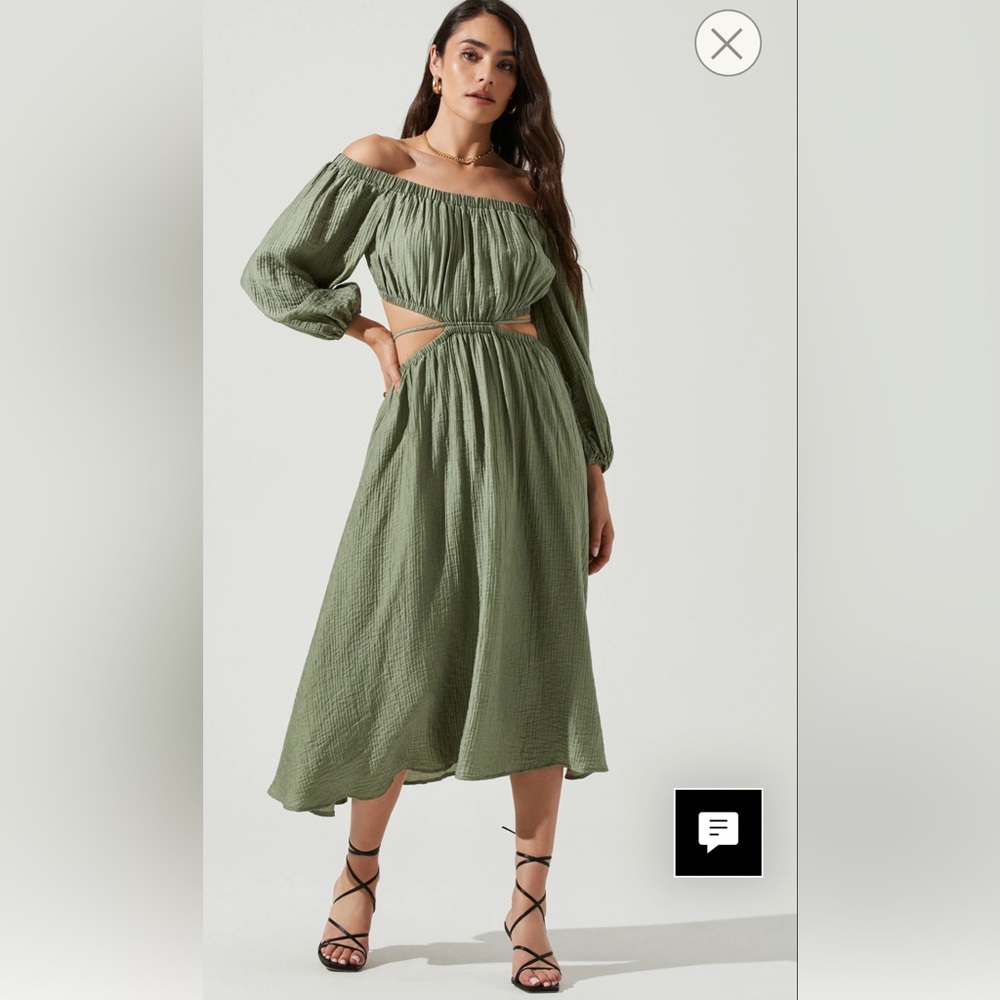 ASTR Cassian Cutout off shoulder midi dress